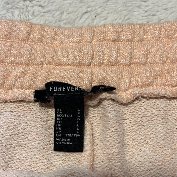 (2 for $10) forever 21 shorts - Picture 4 of 4